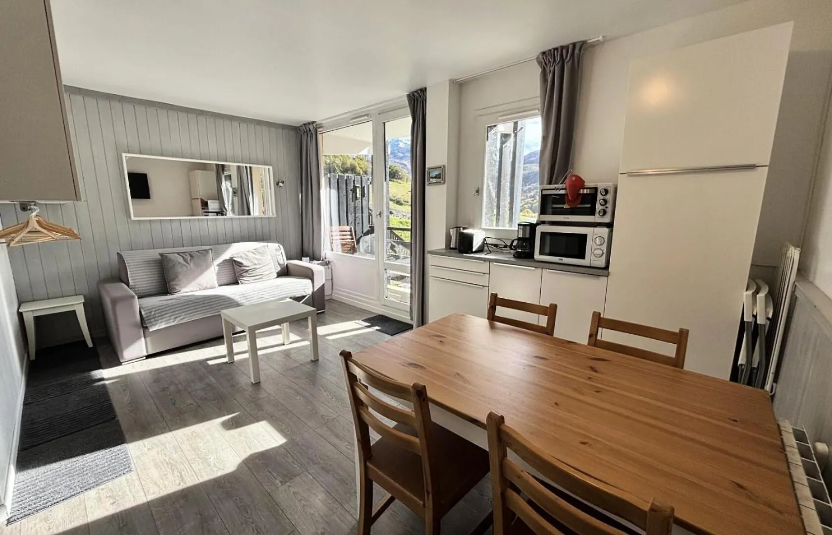 Residence Villaret - Studio Cabine Avec Cuisine Equipee Et Vue Sur Les Pistes Mae-4194 Сен-Мартен-де-Бельвиль